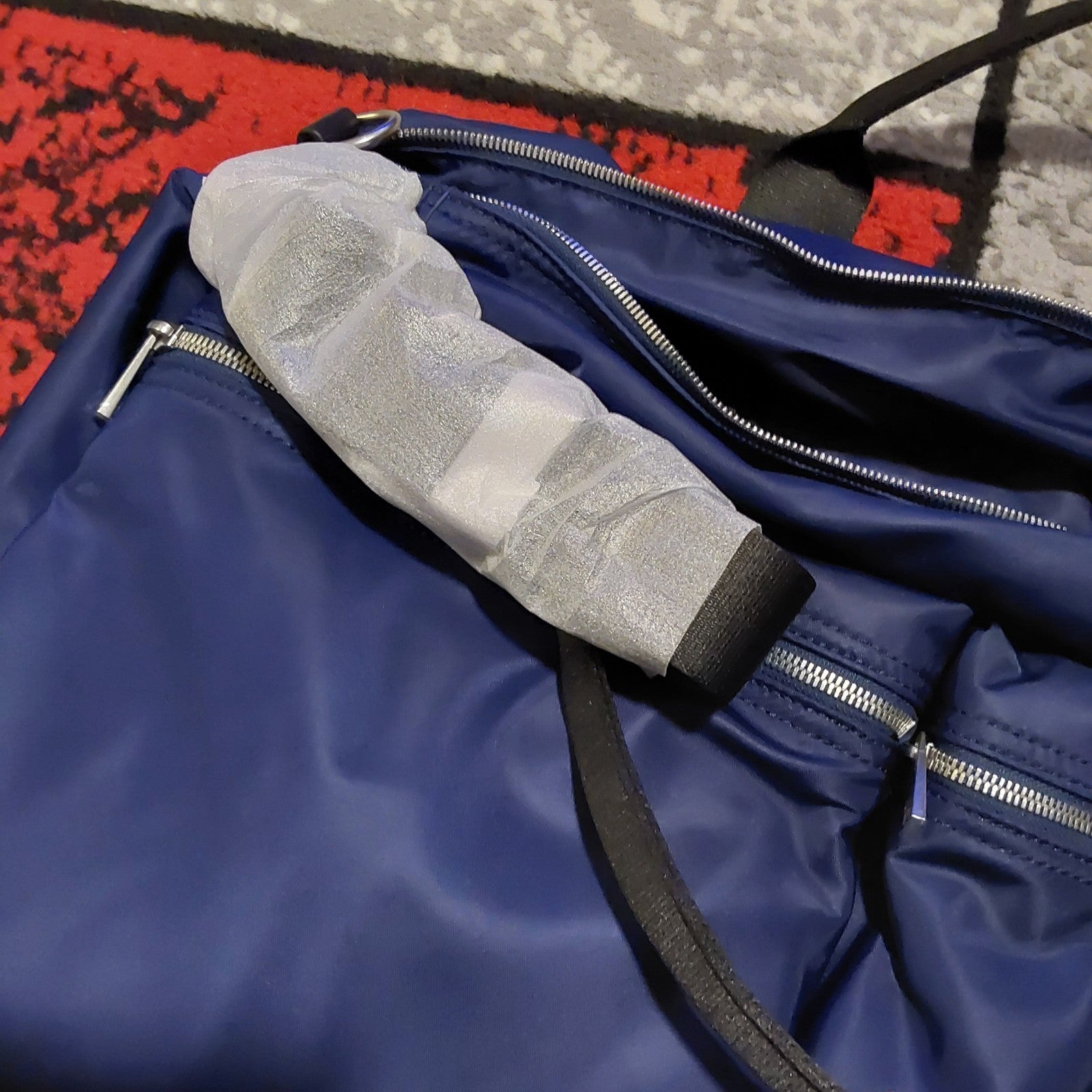 Quince Heavy Duty Nylon Duffel Bag Navy "With Company Logo "NWT 🔥🔥🔥
