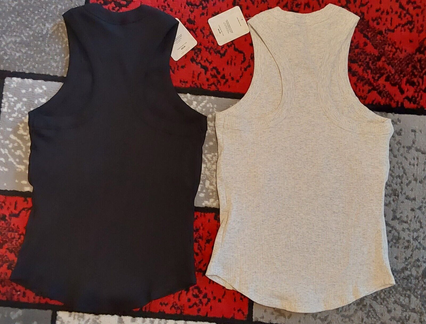 Fabletics High Neck Rib Tank Top Lot Of 2 Small Black & Gray Heather NWT