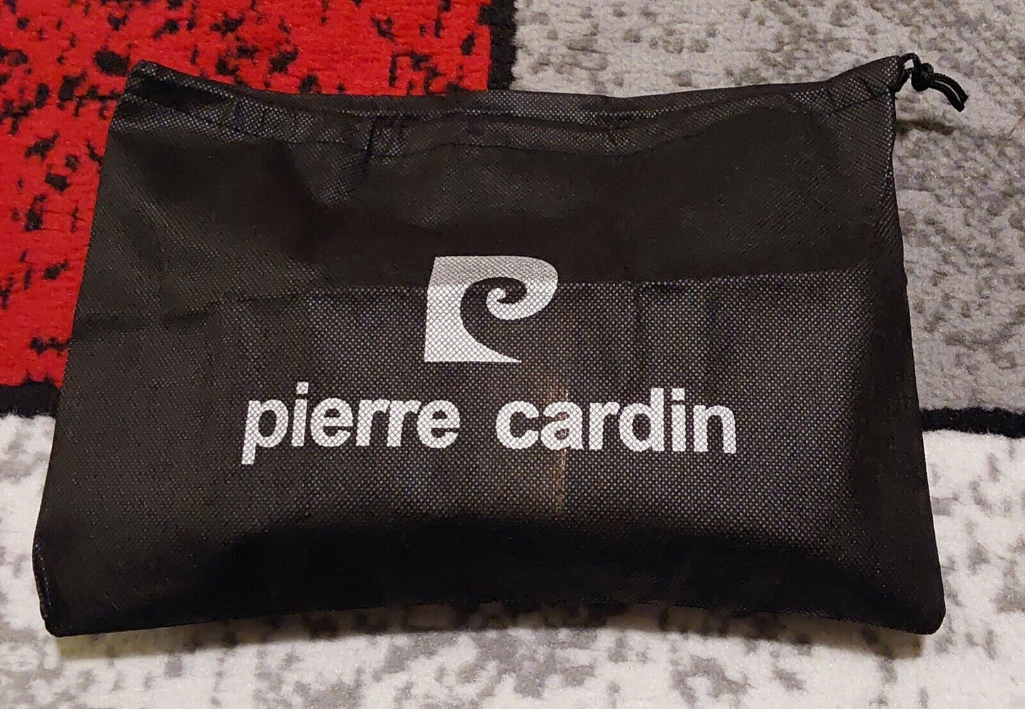 PIERRE CARDIN Hard Bowtie Clutch Chain Purse Black New