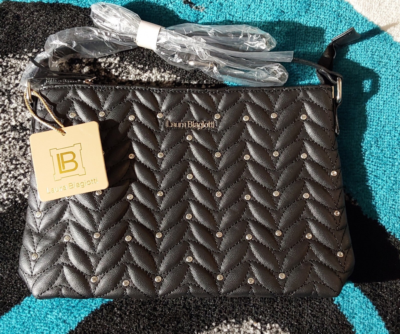 Laura Biagiotti Women’s Bennie Shoulder Bag Black NWT 🔥🔥🔥 