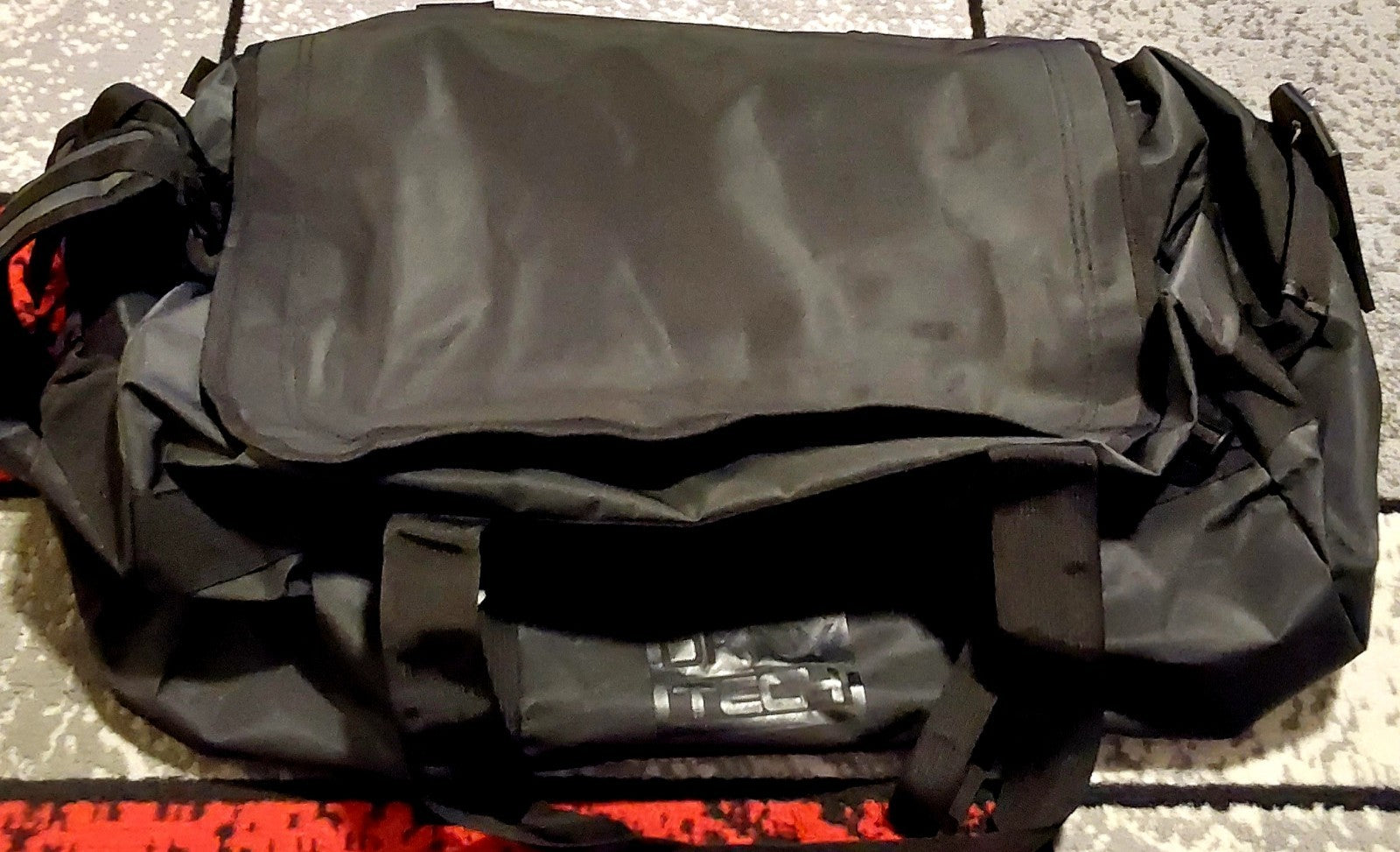 DKNY TECH Convertible Sports Bag Black Large Black NWT 🔥🔥🔥