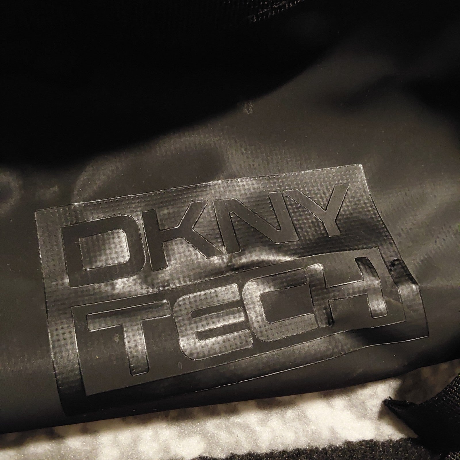 DKNY TECH Convertible Sports Bag Black Large Black NWT 🔥🔥🔥