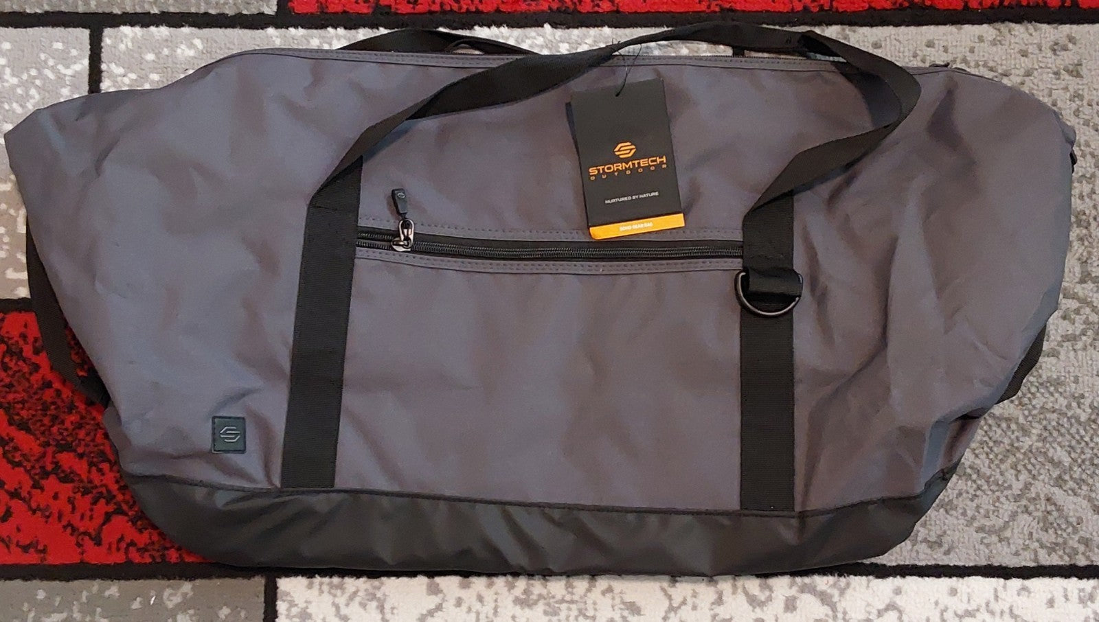 Stormtech Soho Gear Bag - TBX-2 Duffle Travel Grey & Black NWT 🔥🔥🔥